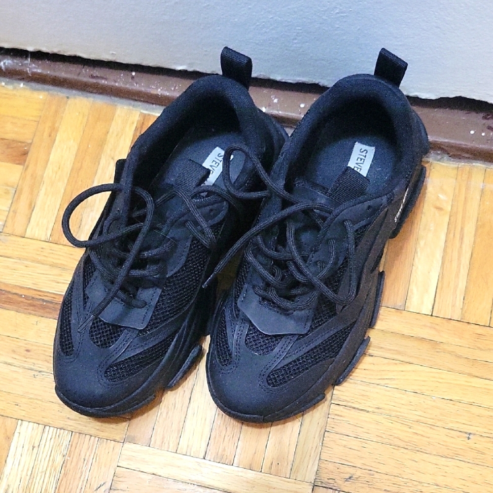 Steve Madden Chunky Sneakers